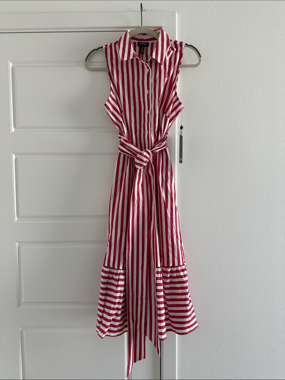 NWT JNY Red & White Striped Sleeveless Midi Shirt Dress with Self Tie Medium